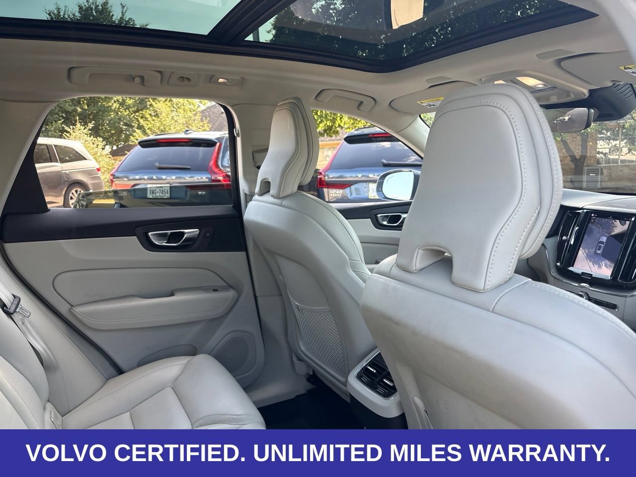 Certified 2023 Volvo XC60 B5 Ultimate w/ Climate Package AWD/4WD image 12
