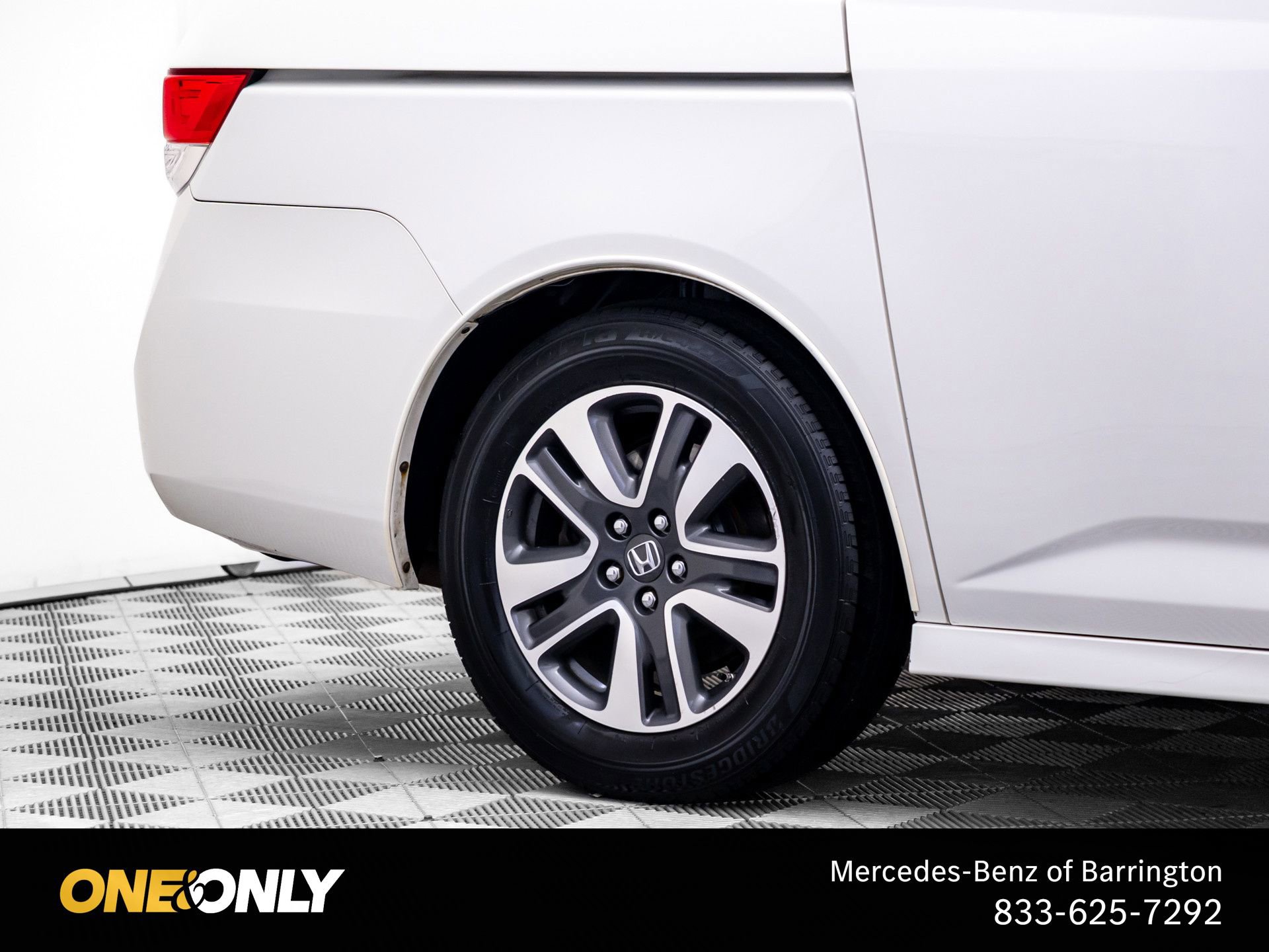 Used 2016 Honda Odyssey Touring Elite image 35