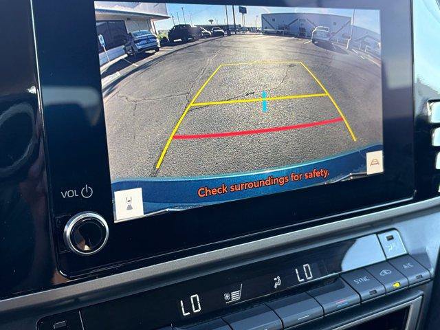 Used 2025 Toyota Camry LE FWD image 27