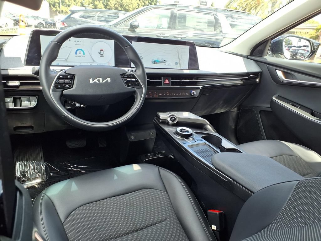 Certified 2024 Kia EV6 Light RWD image 11