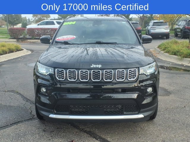 Certified 2024 Jeep Compass Limited AWD/4WD image 2
