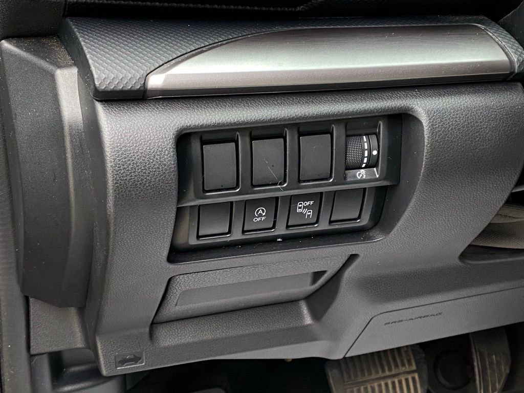Used 2020 Subaru Forester Premium image 12