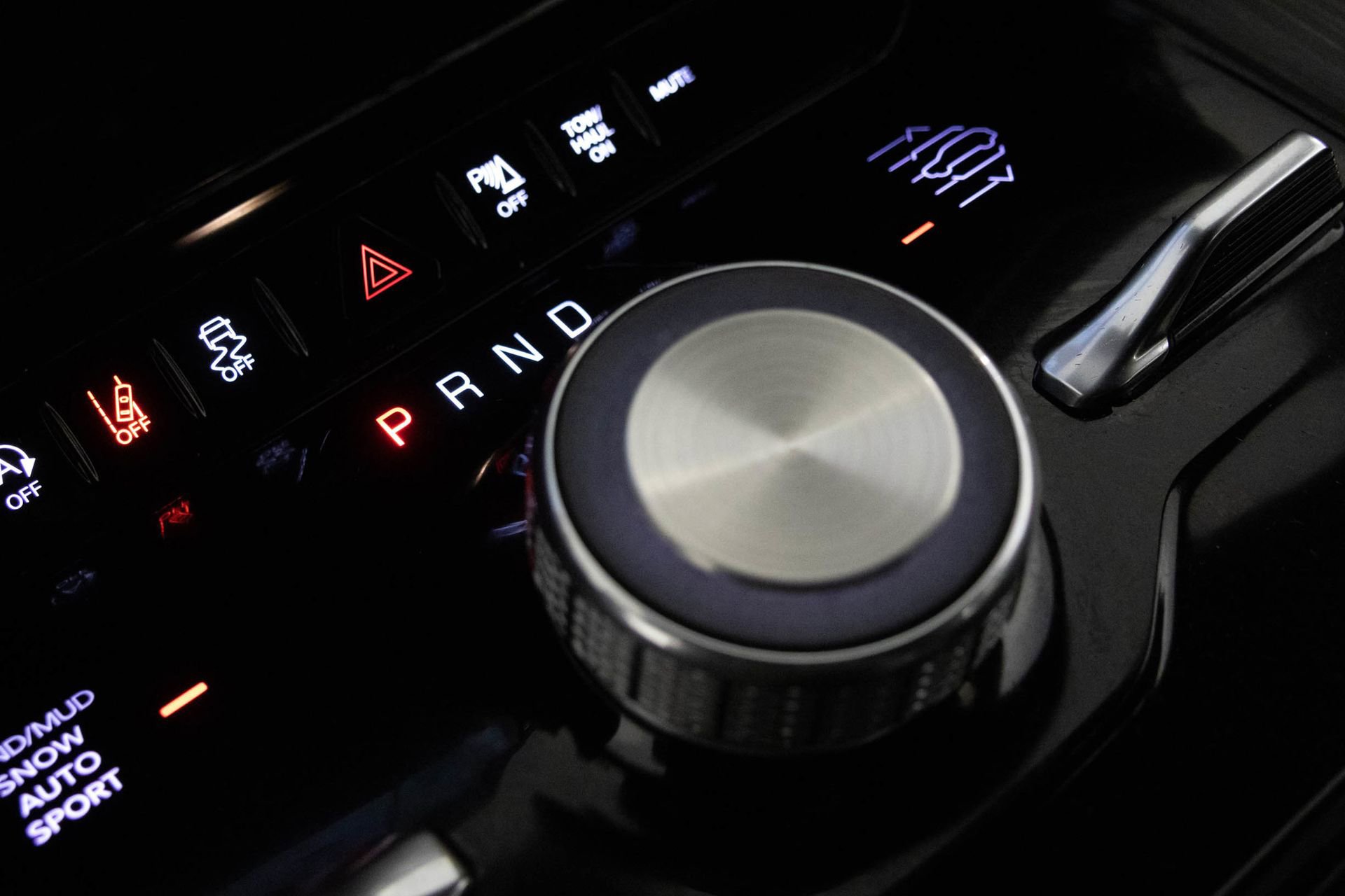 Used 2024 Jeep Wagoneer Series III image 23