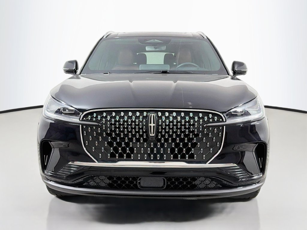New 2026 Lincoln Aviator Reserve w/ Illumination Package RWD image 2