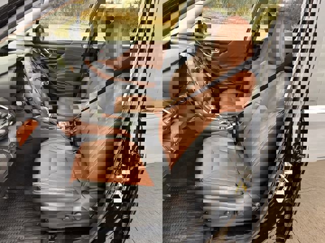 Used 2022 Subaru Forester Touring image 23