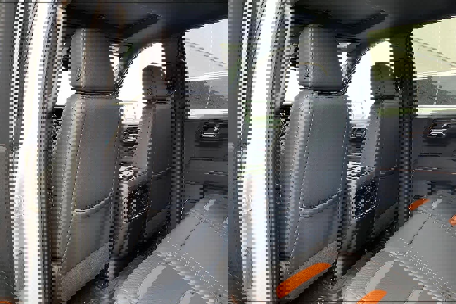 Used 2023 GMC Sierra 1500 AT4 w/ AT4 Premium Package image 13