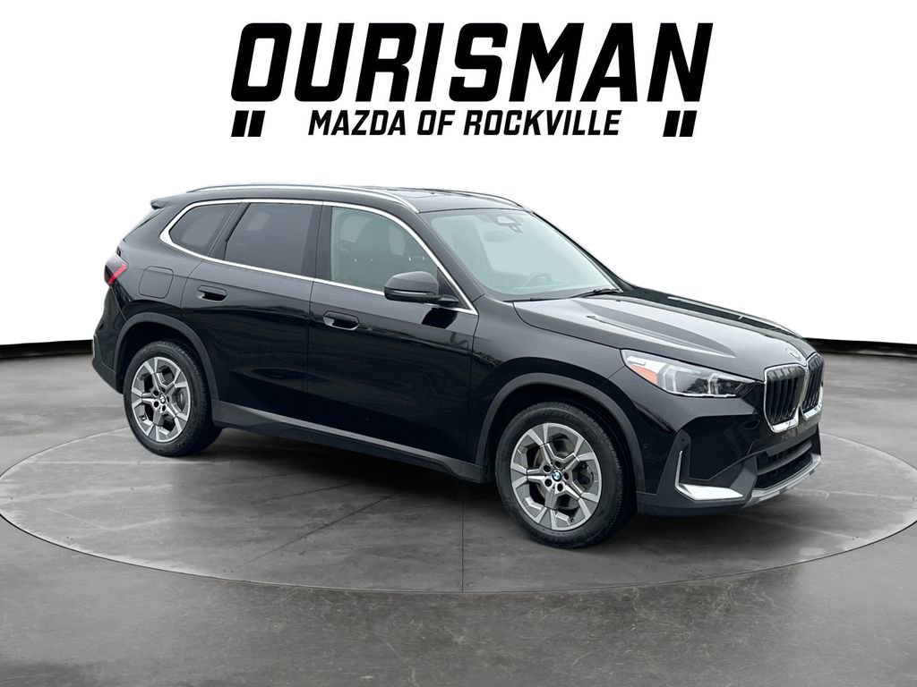 Used 2023 BMW X1 xDrive28i image 1