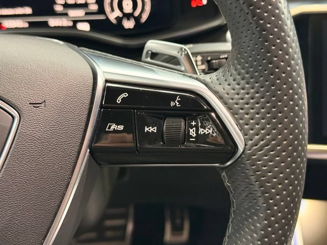Used 2022 Audi RS 6 AWD/4WD image 15
