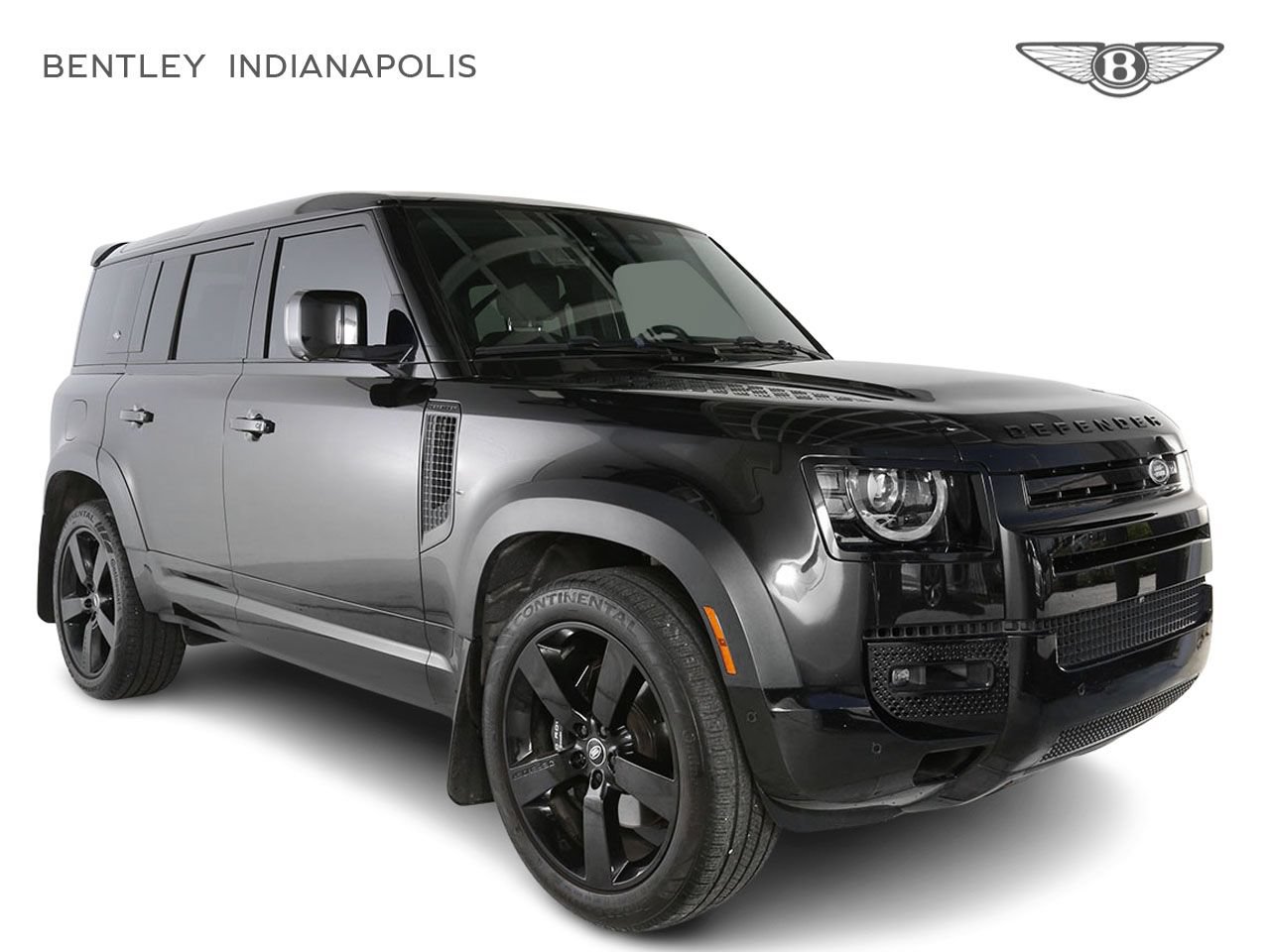 Used 2023 Land Rover Defender 110 V8 AWD/4WD image 1