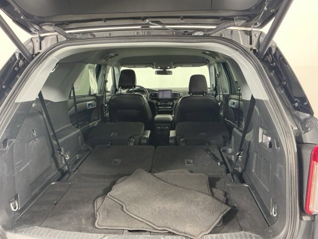 Used 2024 Ford Explorer Limited image 32