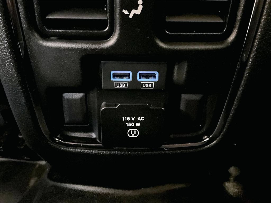 Used 2020 Jeep Grand Cherokee Limited w/ Premium Lighting Group AWD/4WD image 28
