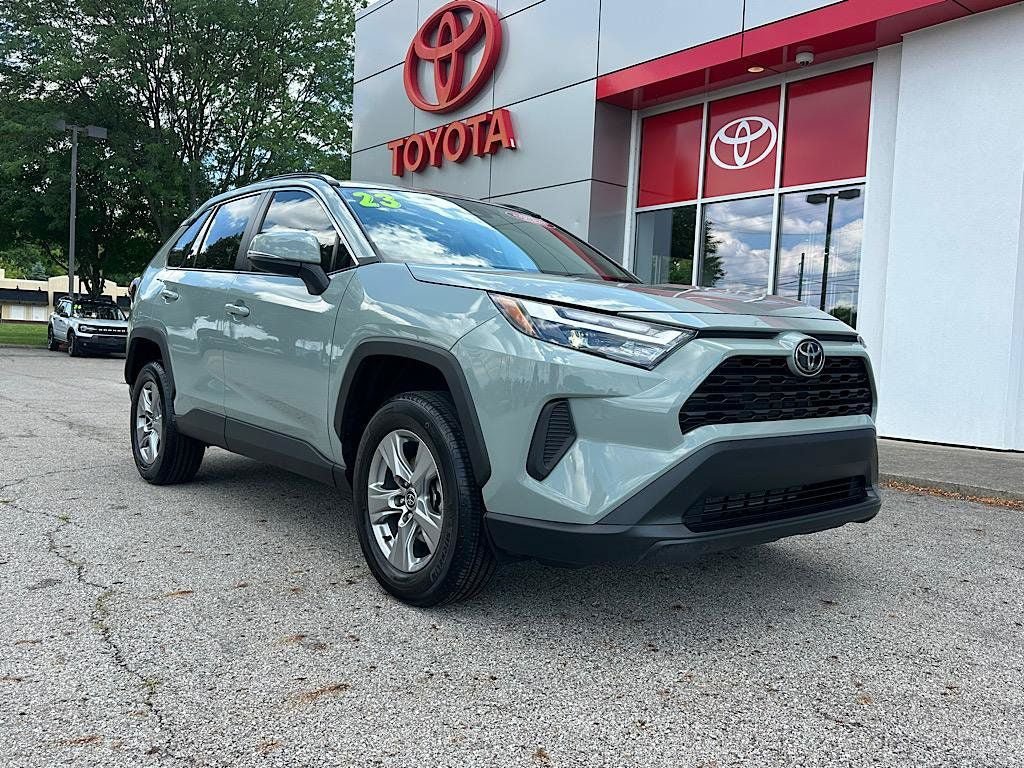 Certified 2023 Toyota RAV4 XLE w/ Convenience Package FWD image 7