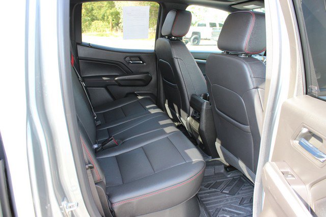 Used 2023 Chevrolet Colorado Z71 image 17