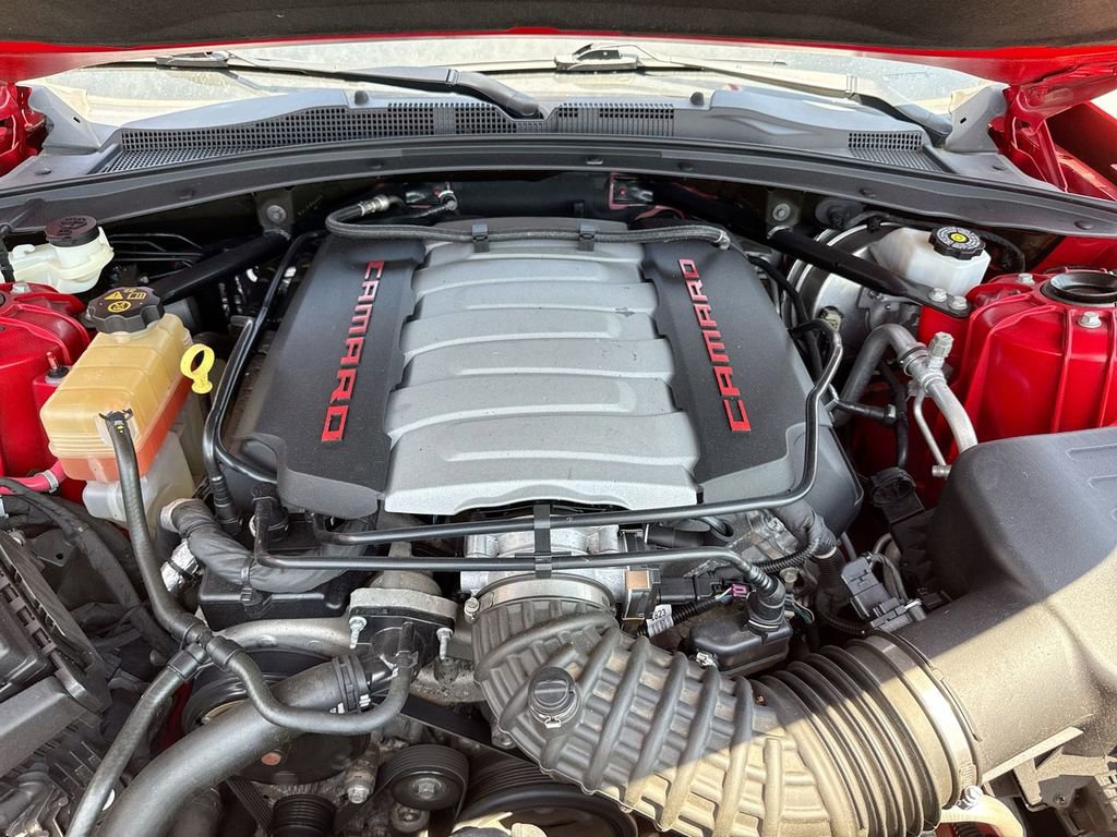 Used 2022 Chevrolet Camaro LT RWD image 26
