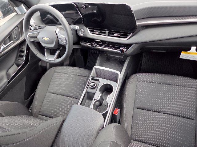 New 2027 Chevrolet Equinox LT FWD image 19