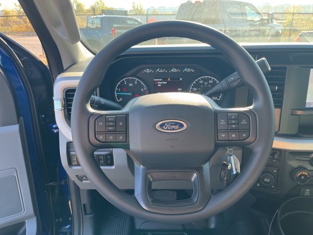 New 2026 Ford F350 XLT image 2