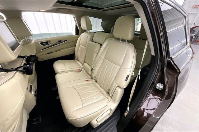 Used 2019 INFINITI QX60 Luxe w/ Sensory Package AWD/4WD image 21