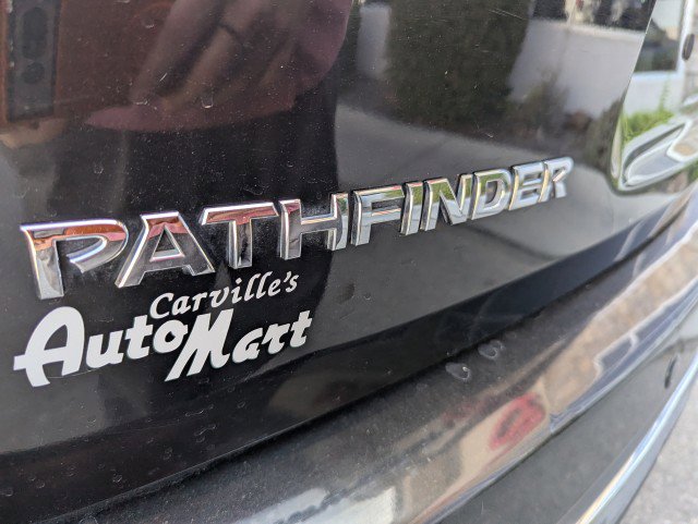 Used 2016 Nissan Pathfinder SV image 27