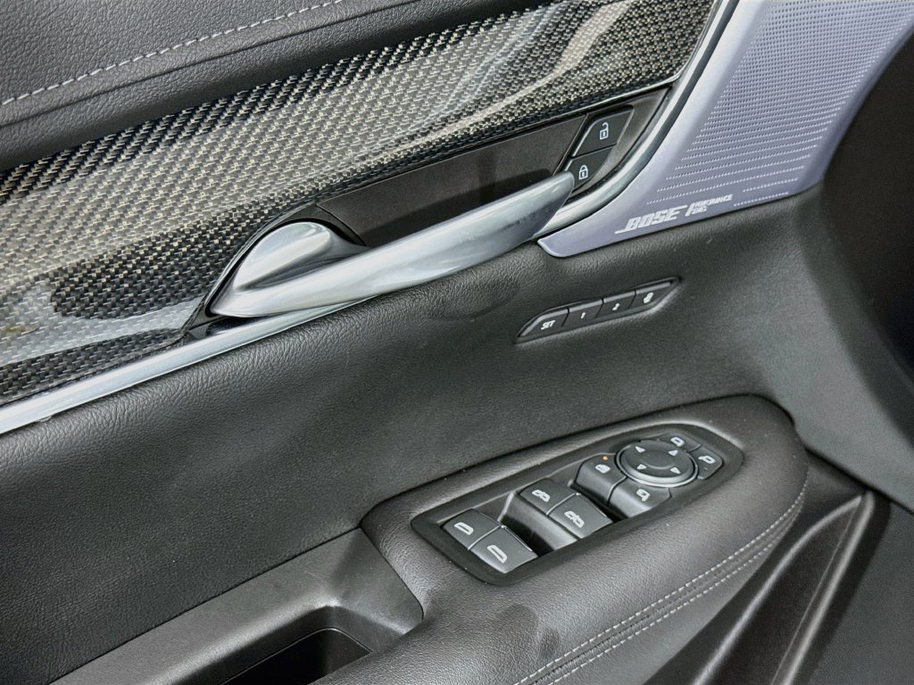 Used 2024 Cadillac XT5 Sportv w/ LPO, Floor Liner Package AWD/4WD image 18