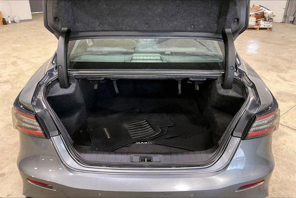 Used 2020 Nissan Maxima 3.5 SL w/ Floor Mat Group FWD image 35