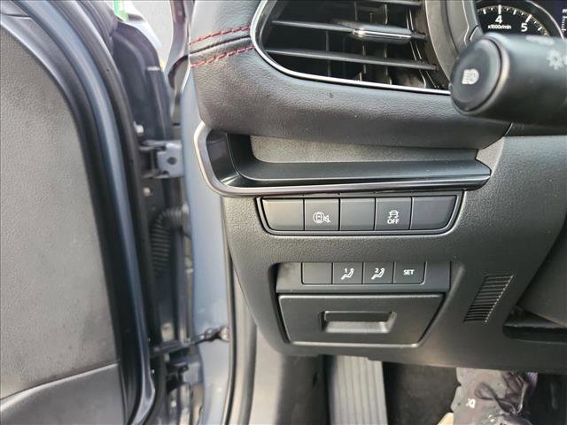 Used 2024 MAZDA MAZDA3 s image 27