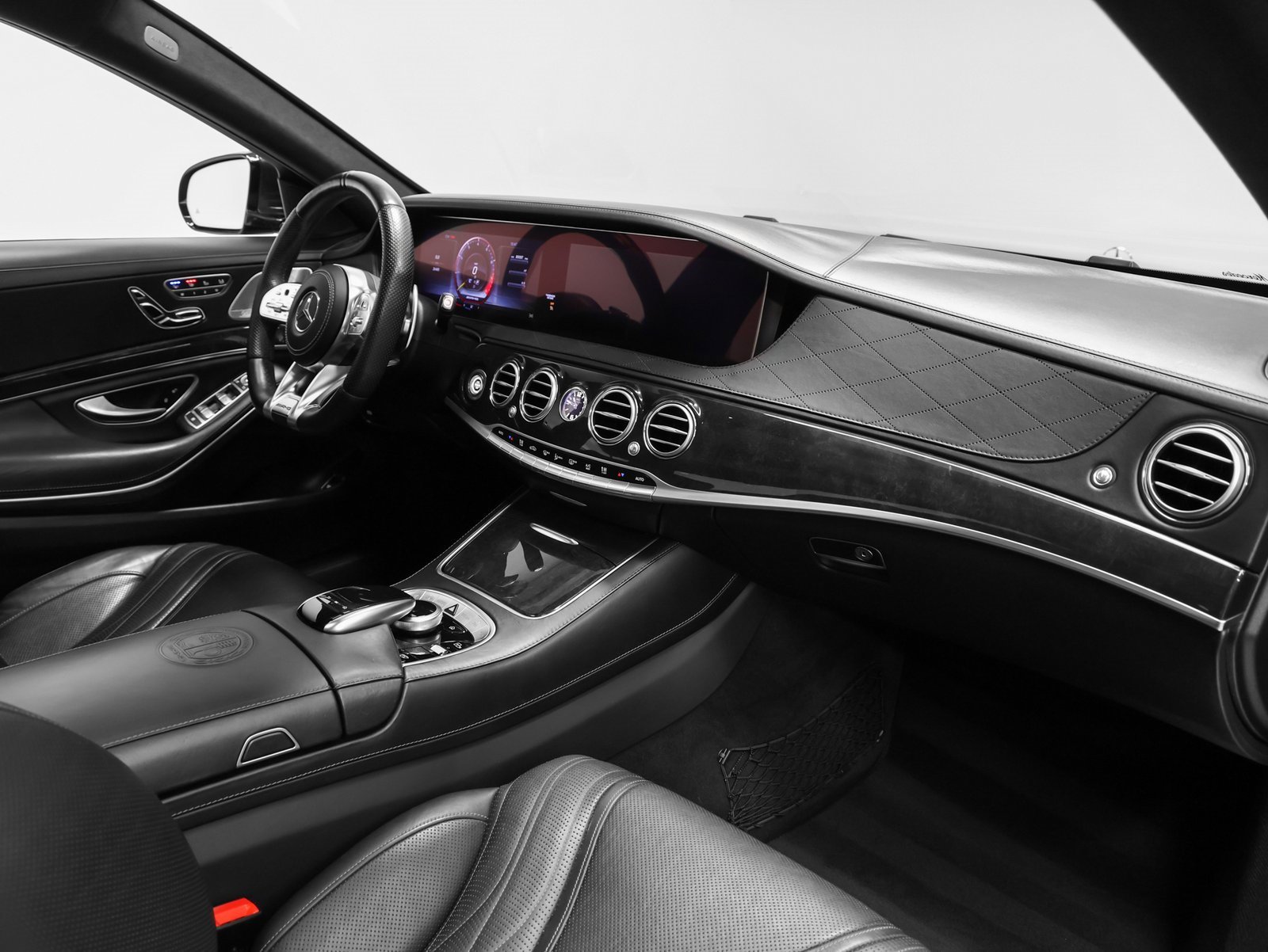 Used 2020 Mercedes-Benz S 63 AMG 4MATIC Sedan image 32