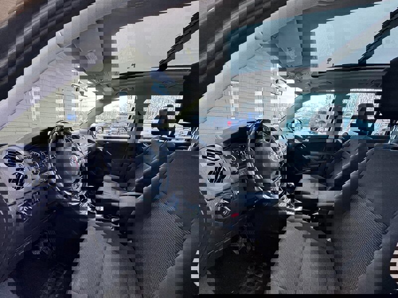 Used 2013 Volkswagen Tiguan S image 12