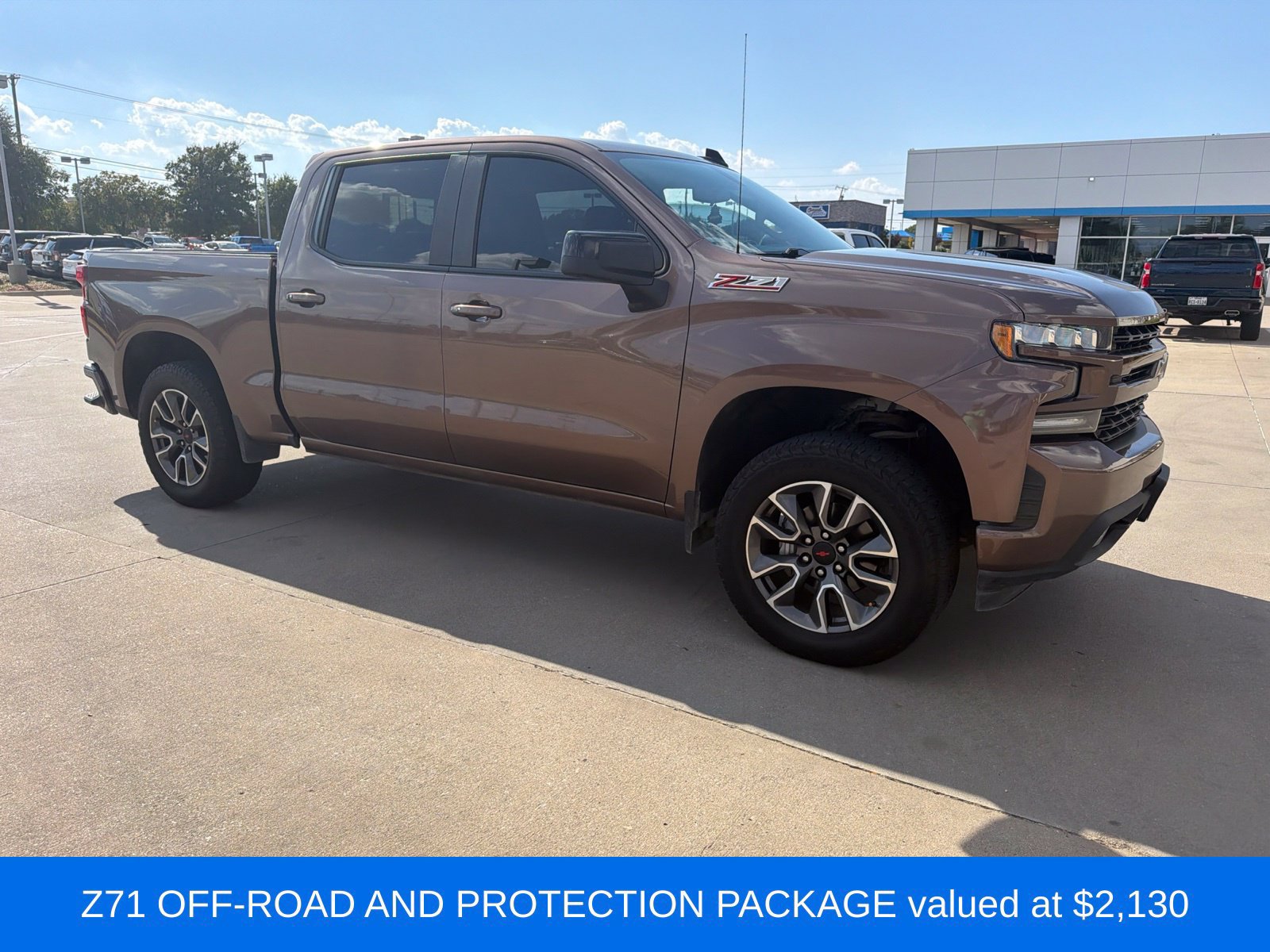 Used 2019 Chevrolet Silverado 1500 RST AWD/4WD image 3