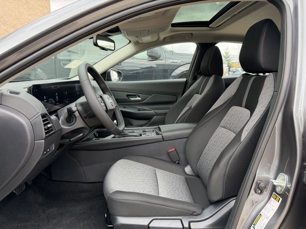 New 2026 Nissan Sentra SV image 17