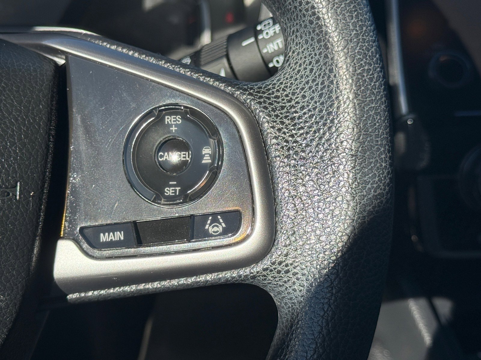 Used 2019 Honda CR-V EX image 15