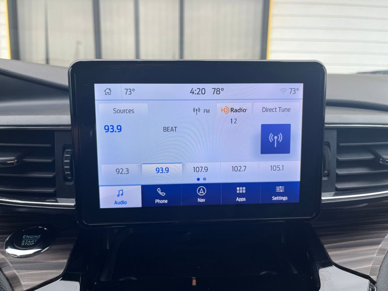 Used 2023 Ford Explorer Limited image 21