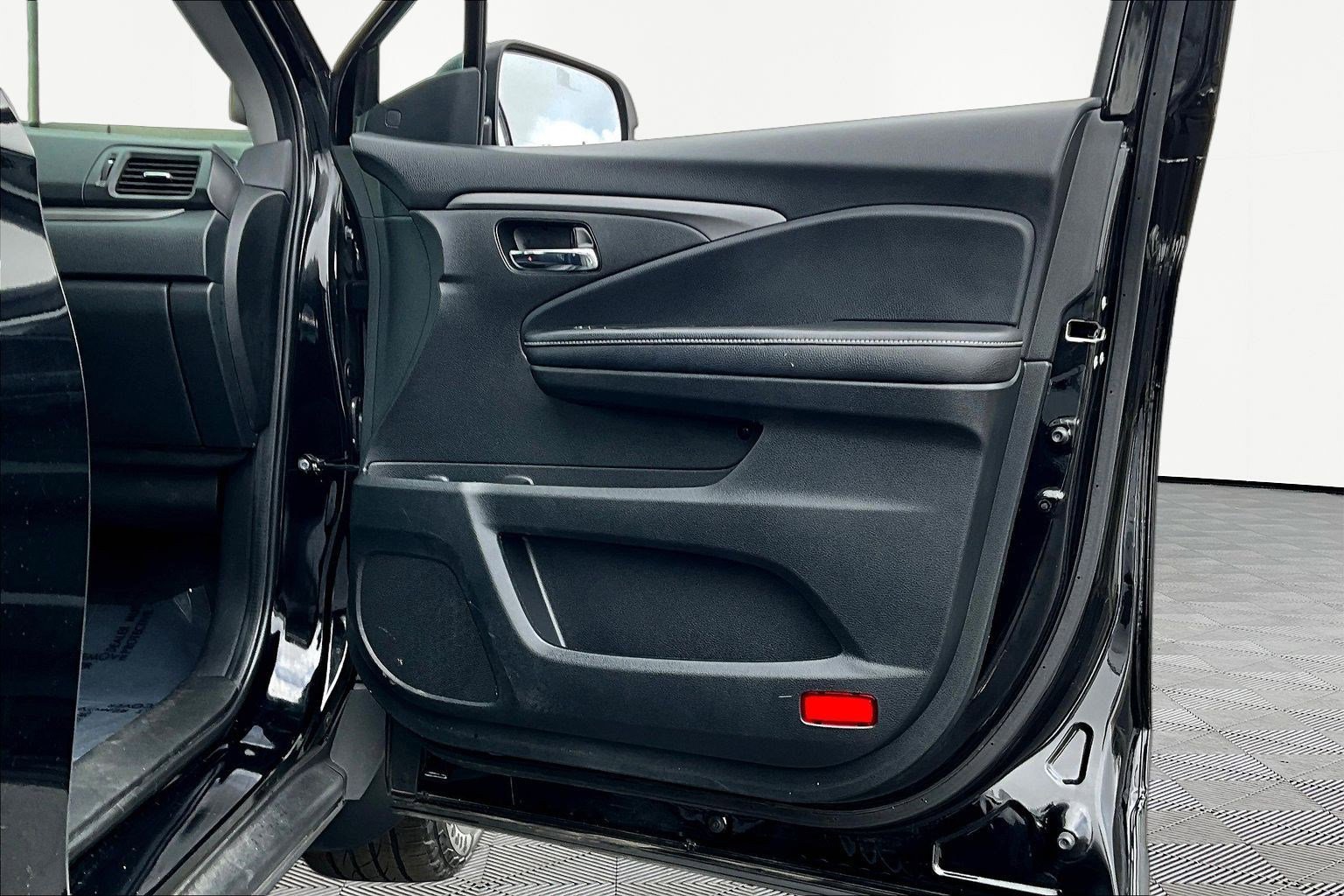 Used 2023 Honda Ridgeline RTL image 28