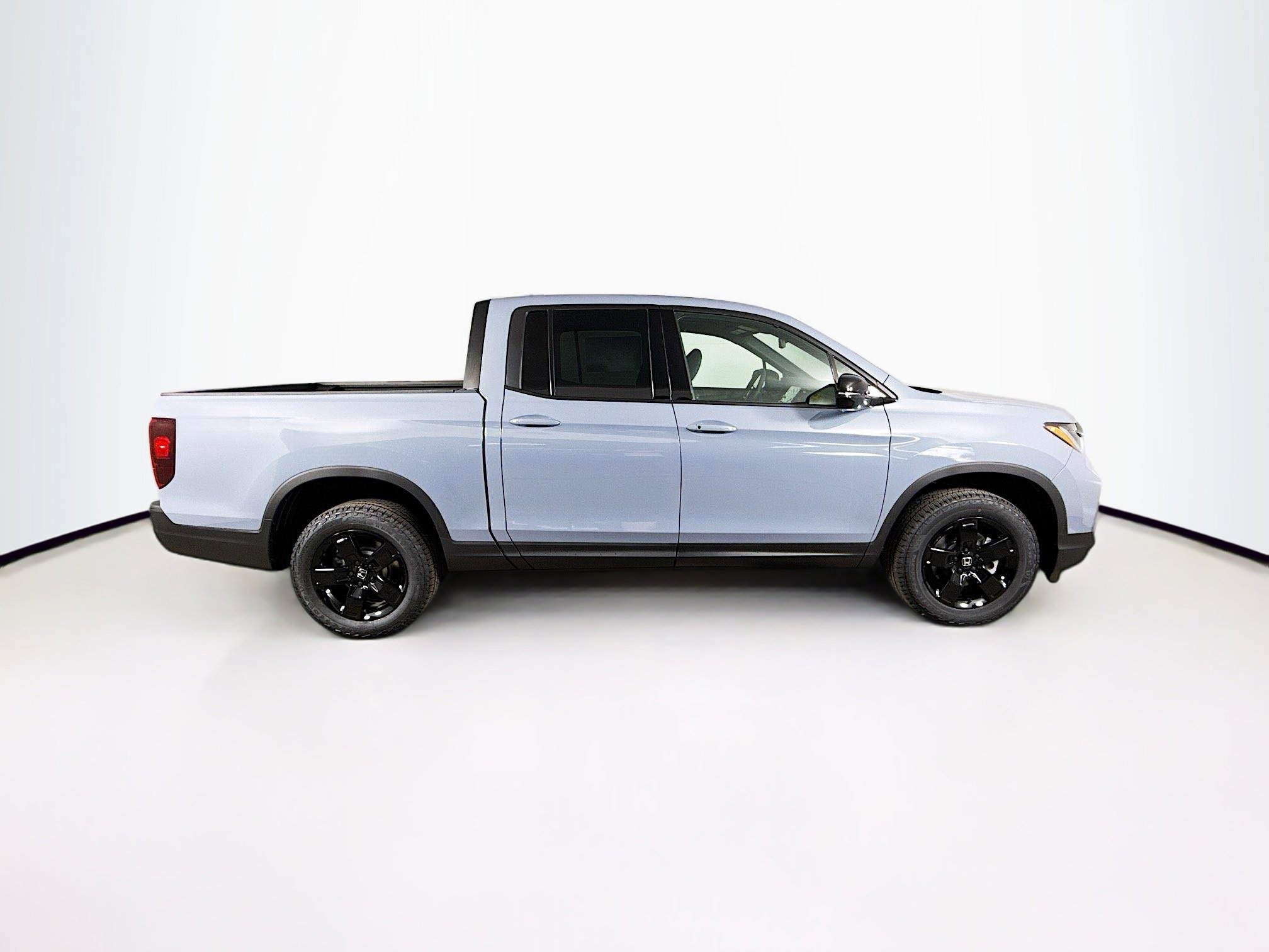 New 2025 Honda Ridgeline Black Edition image 2