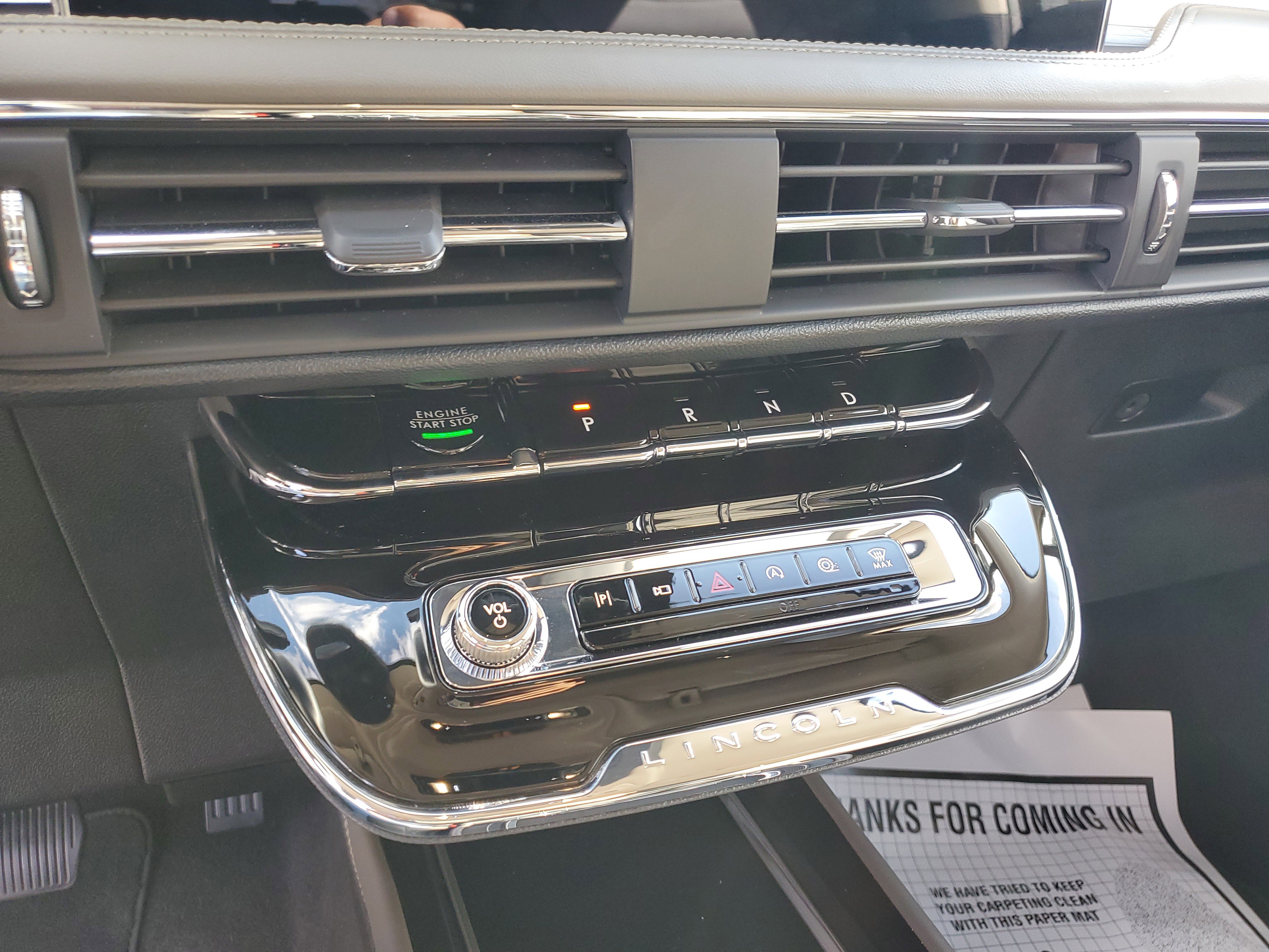 Certified 2024 Lincoln Corsair FWD image 24