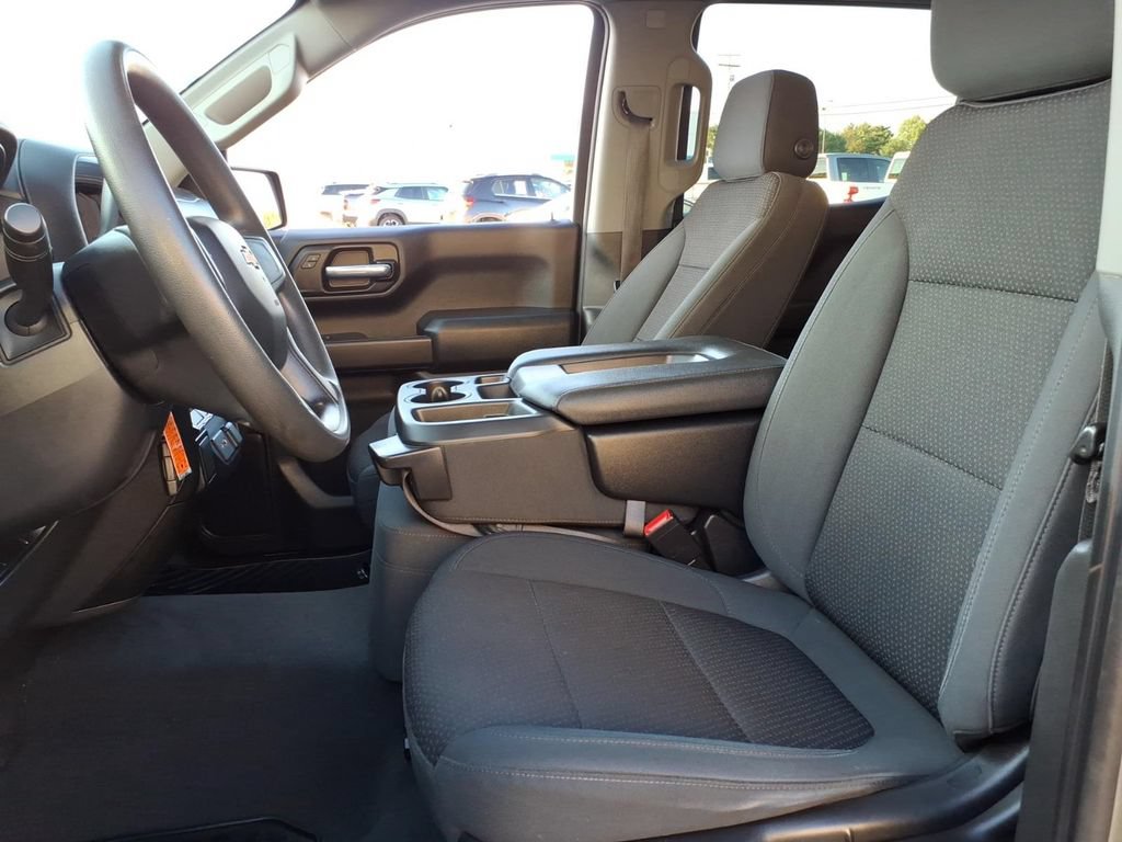 Used 2021 Chevrolet Silverado 1500 Custom AWD/4WD image 12