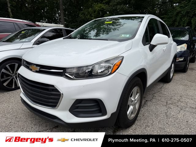 Used 2020 Chevrolet Trax LS w/ Tint and Cruise Package FWD image 6