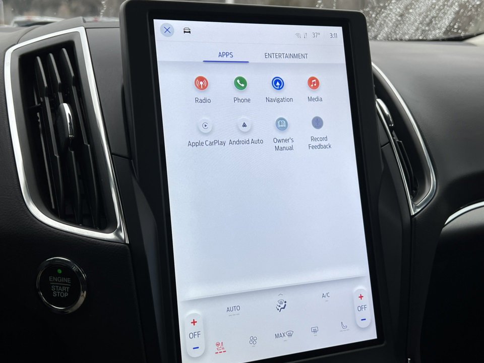 Used 2024 Ford Edge Titanium w/ Equipment Group 301A image 22