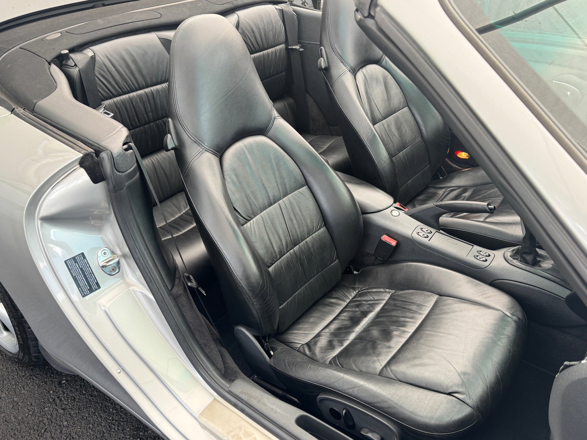 Used 1999 Porsche 911 Cabriolet image 29