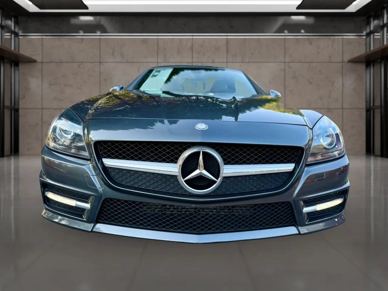 Used 2015 Mercedes-Benz SLK 250 image 15