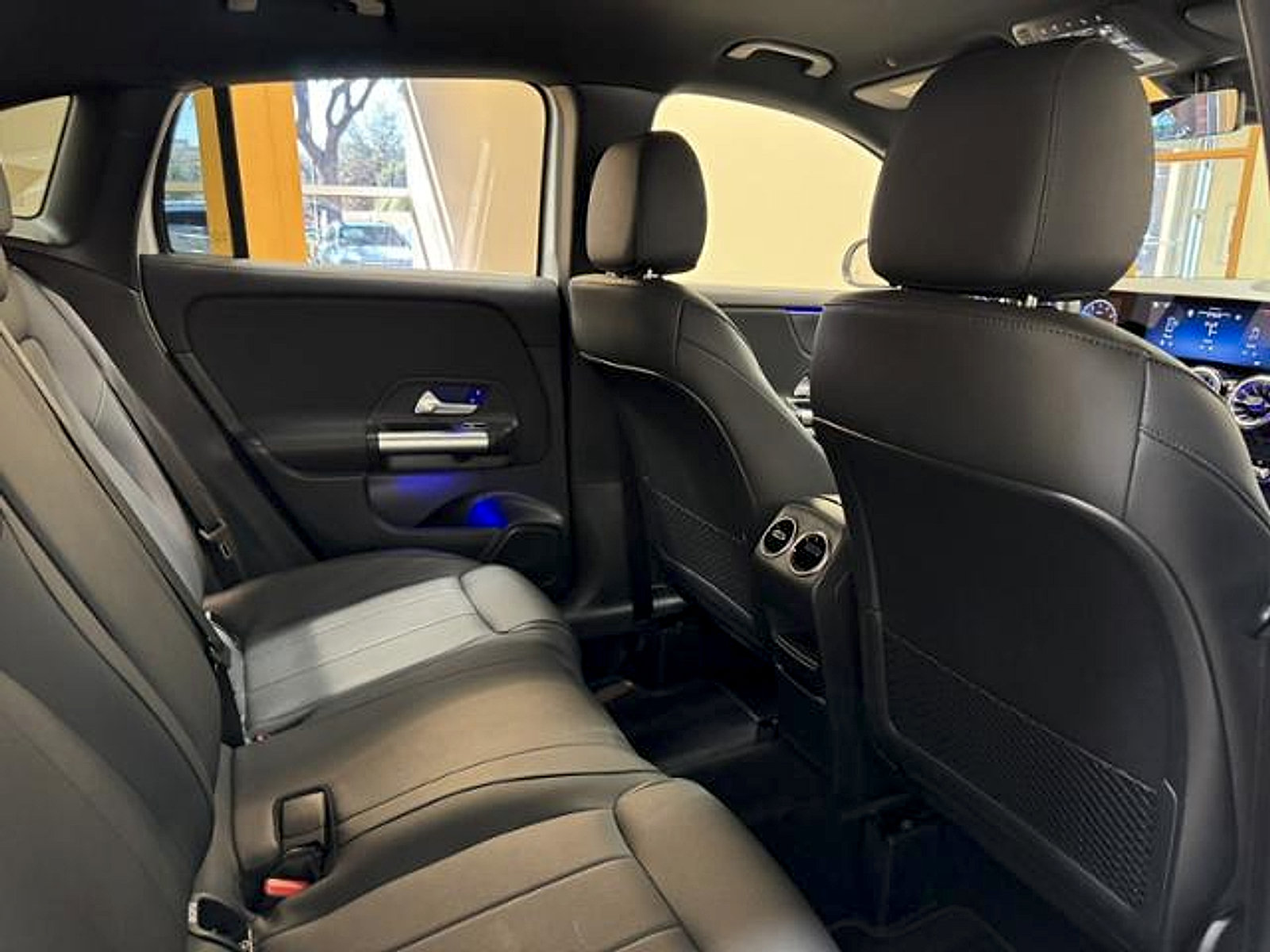 Used 2025 Mercedes-Benz GLA 250 image 20