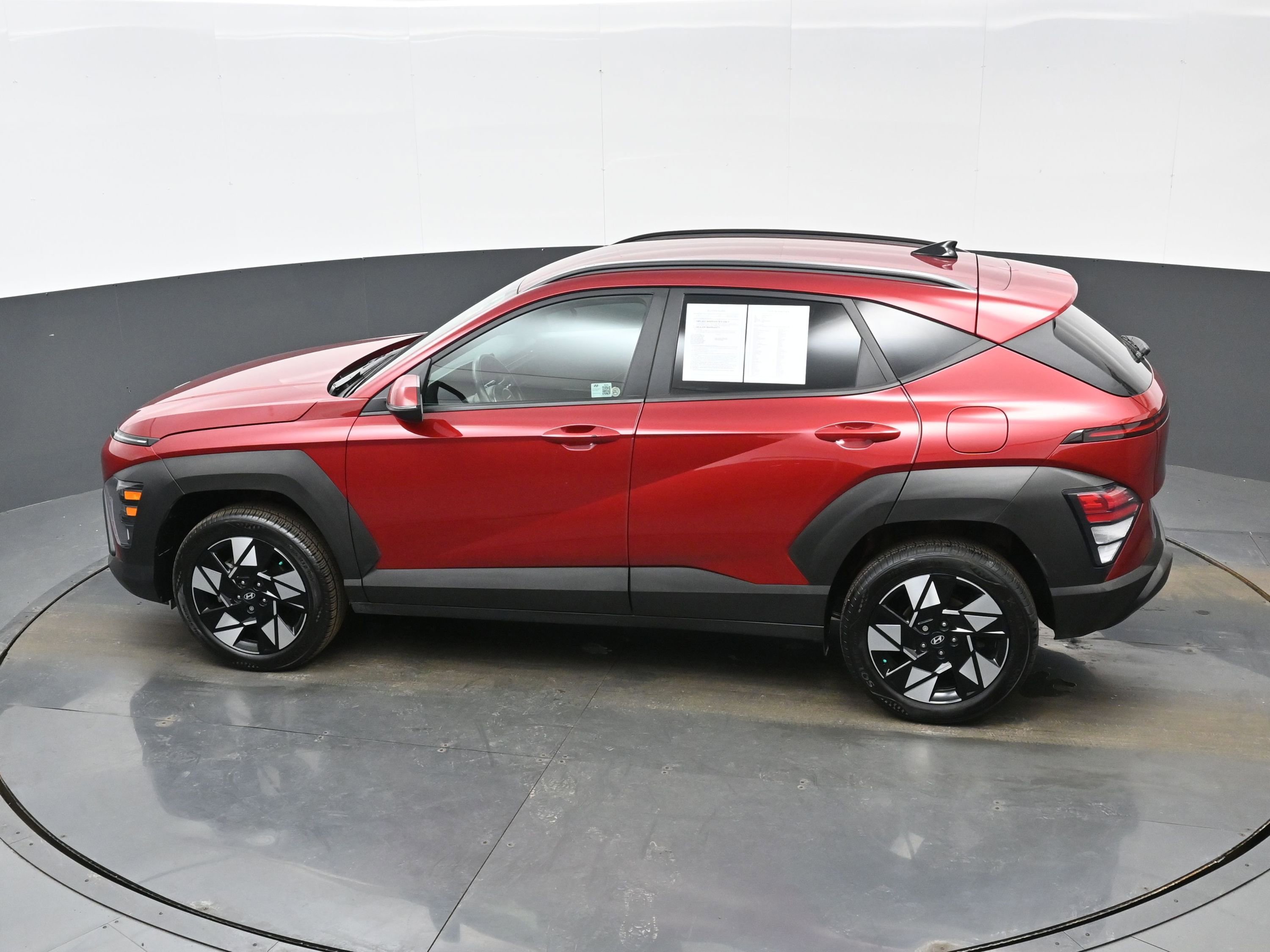 Certified 2024 Hyundai Kona SEL image 33