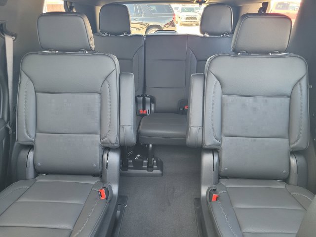 New 2026 GMC Yukon Denali w/ Denali Reserve Package AWD/4WD image 19
