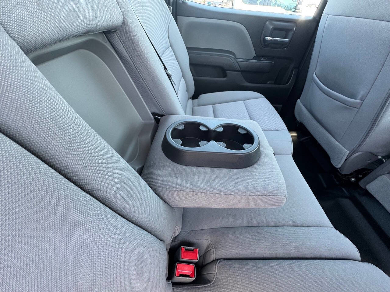 Used 2018 Chevrolet Silverado 2500 W/T AWD/4WD image 20