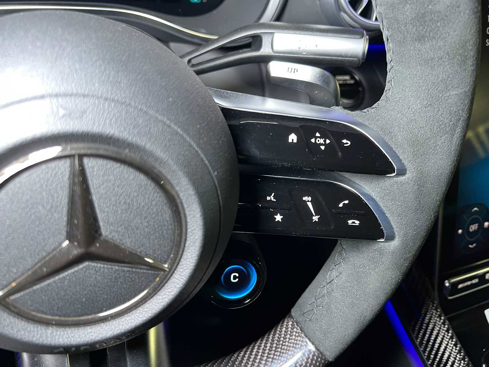 New 2025 Mercedes-Benz SL 63 AMG S e Performance 4MATIC image 23