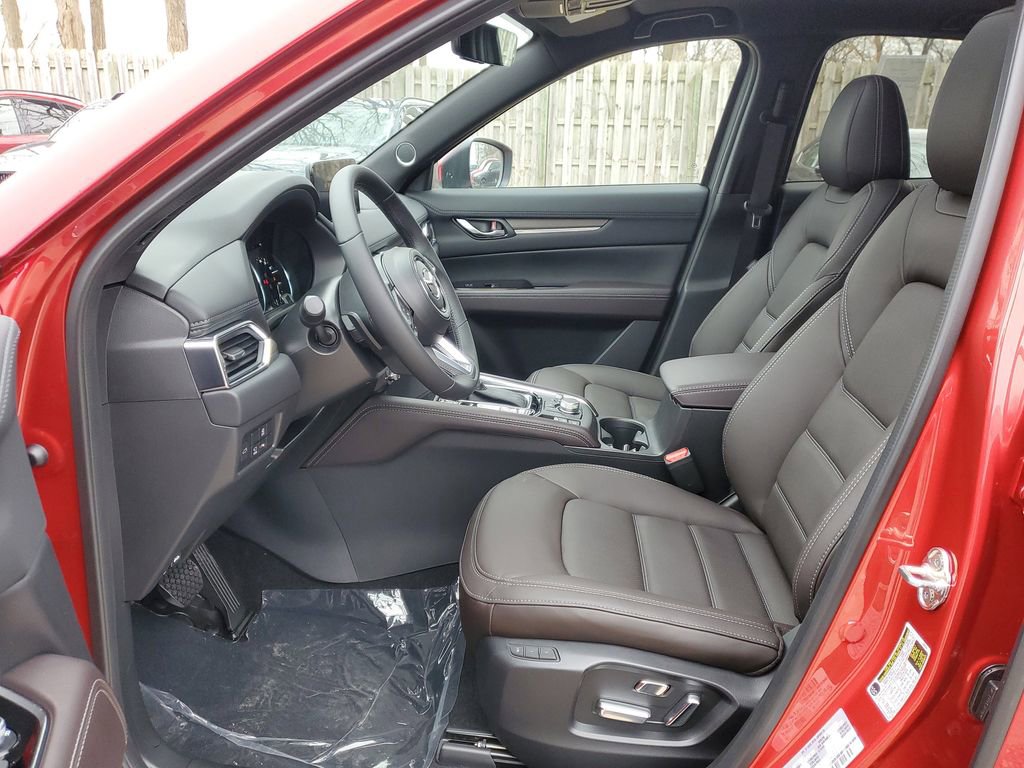 New 2025 MAZDA CX-5 Signature AWD/4WD image 11