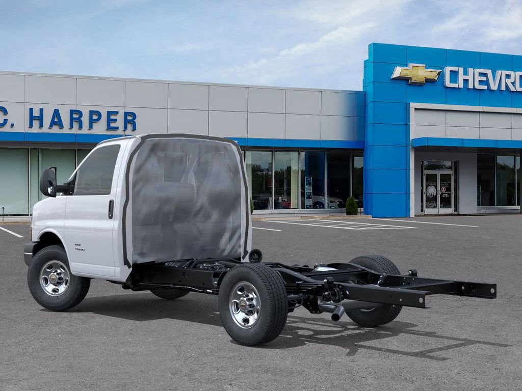 New 2026 Chevrolet Express 3500 w/ Power Convenience Package image 3