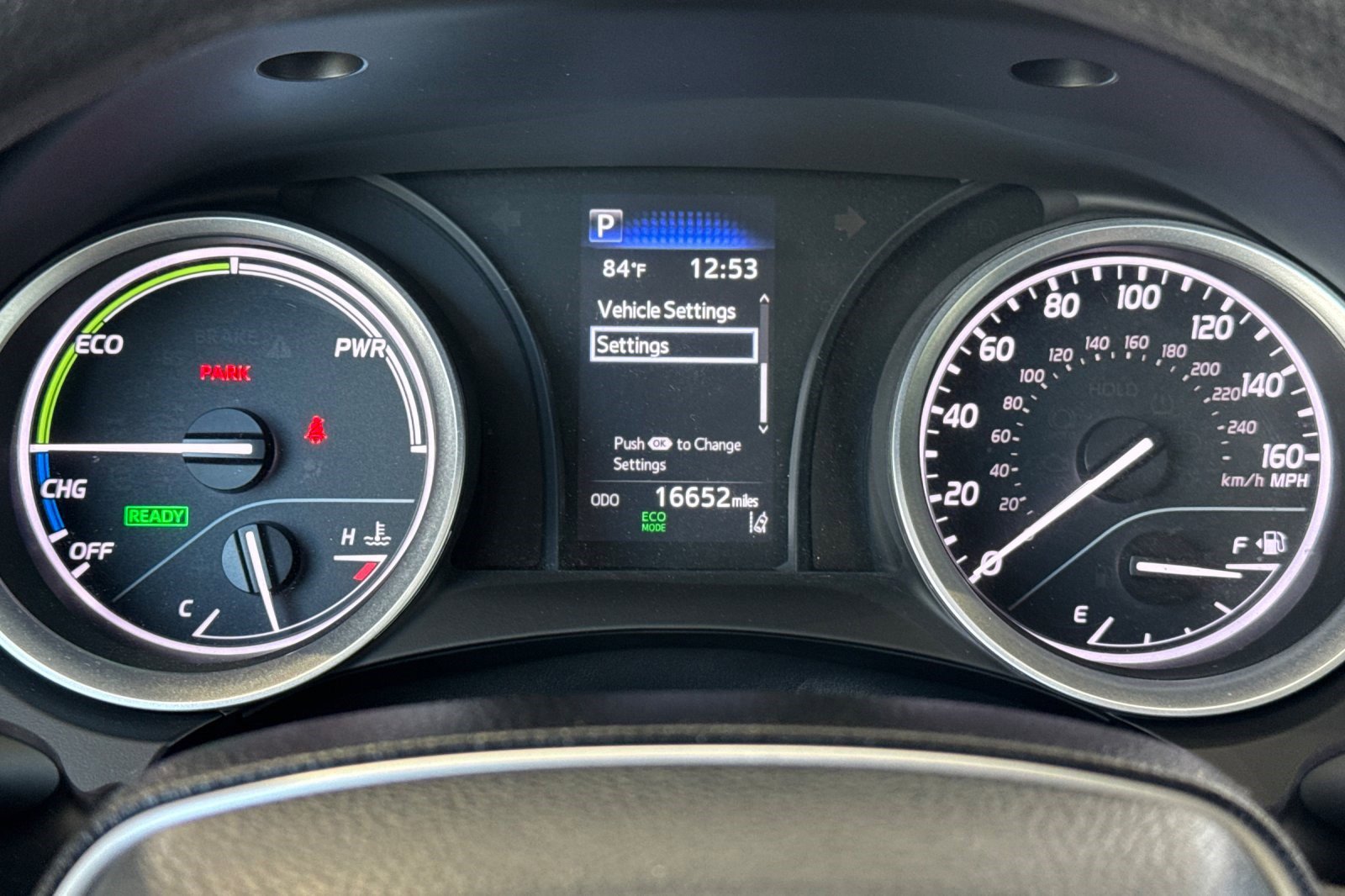 Used 2022 Toyota Camry LE FWD image 31