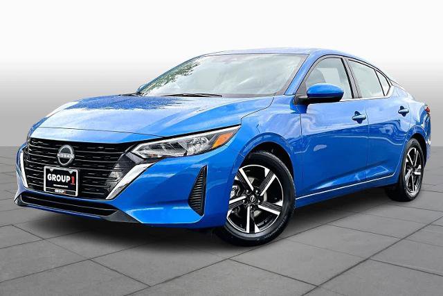 Certified 2025 Nissan Sentra SV image 1