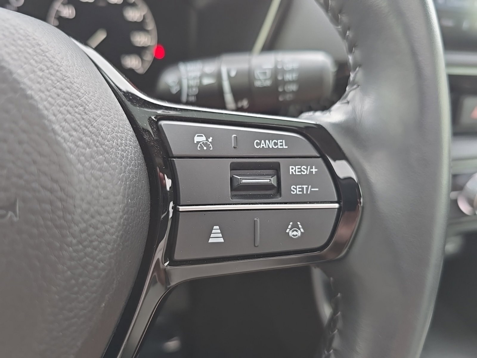 Used 2023 Honda CR-V EX-L image 22
