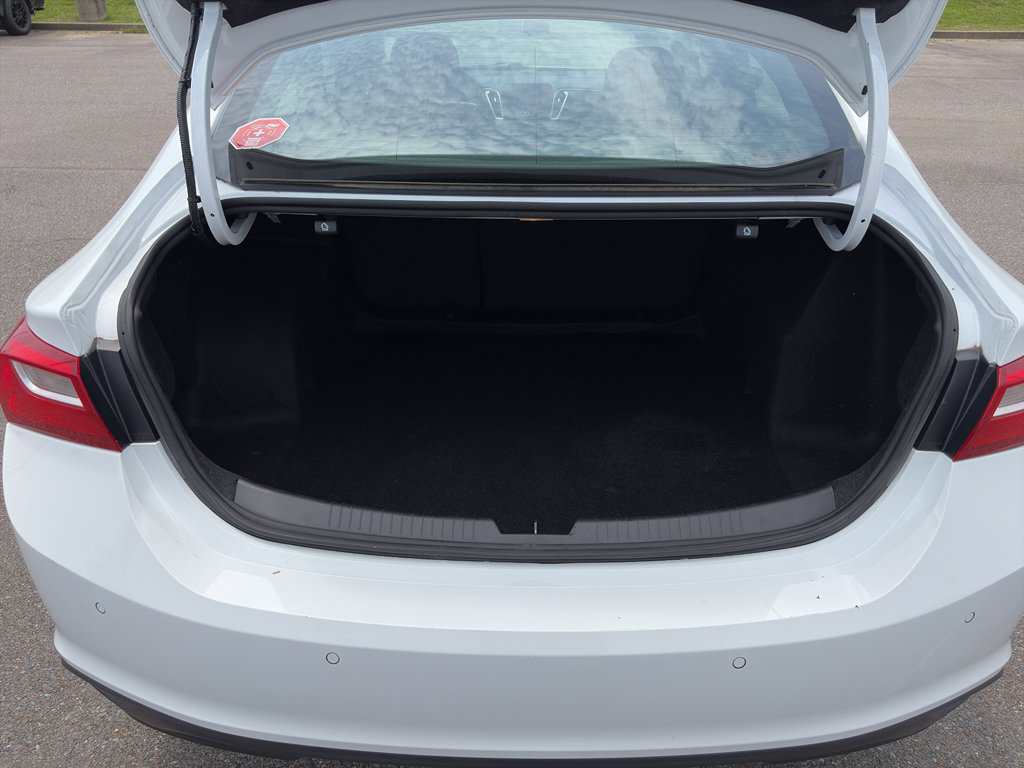 Used 2025 Chevrolet Malibu LT FWD image 25